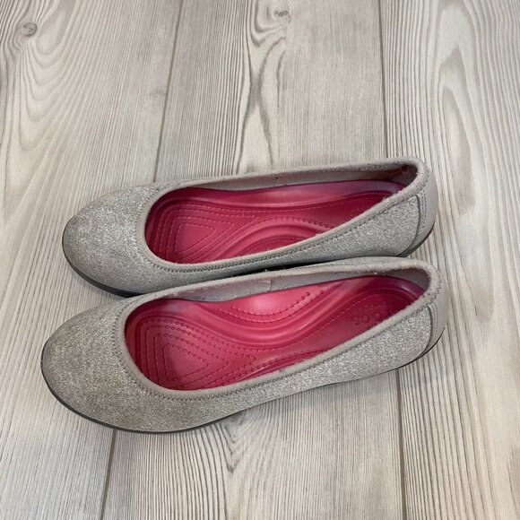 Crocs Busy Day Dual Comfort Wedges Gray Fabric Slip-On Shoes Sz 8 - Picture 2 of 7